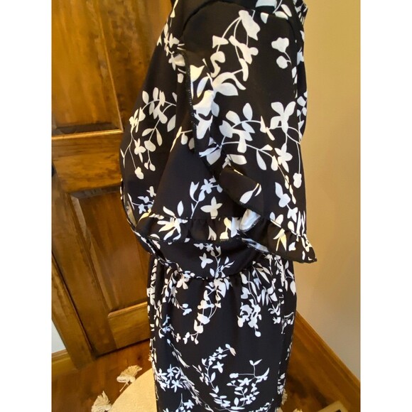 SHEIN Dress Plus Size 3X  22 to 24   w/ Faux Wrap  Short Sleeve  Elastic Waist - Picture 5 of 12